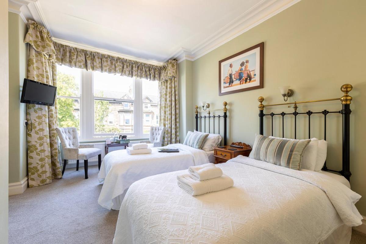 Wynnstay House Harrogate Exteriör bild